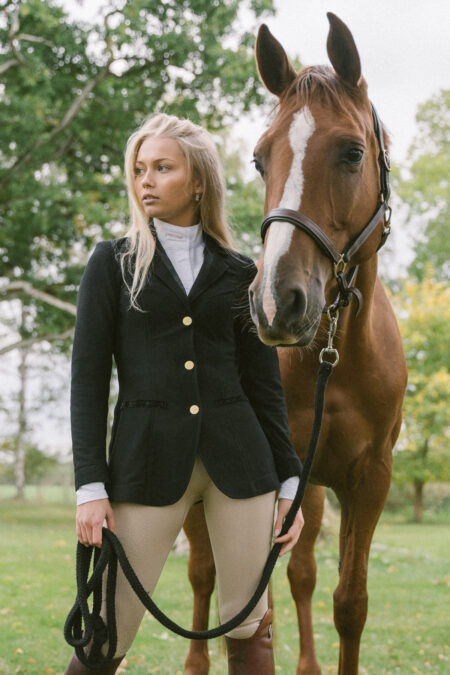 Pomme Hope, Competition Jacket